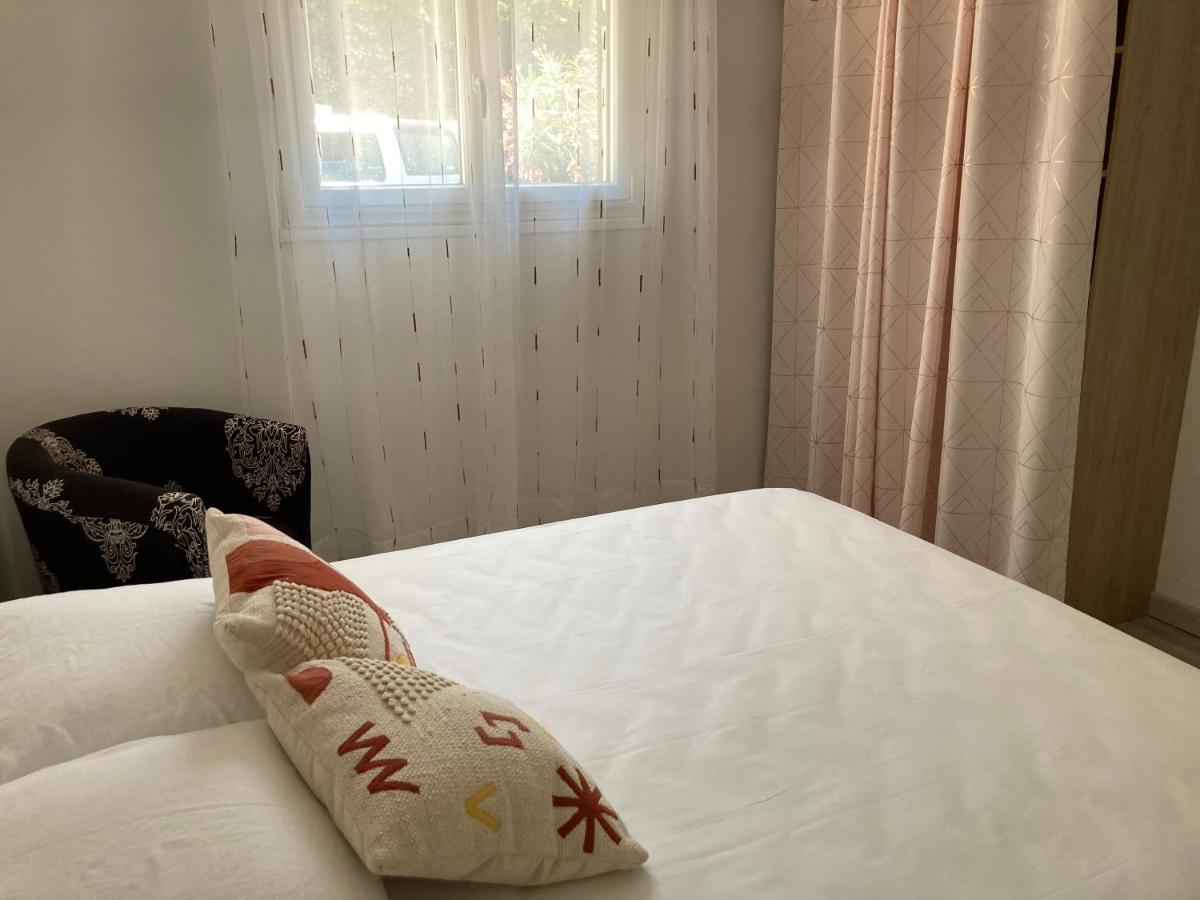 Chez Jean Claude La Villa Des Amis โอลเมโท ภายนอก รูปภาพ