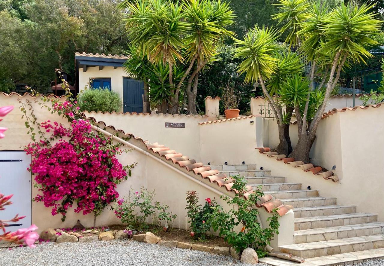Chez Jean Claude La Villa Des Amis โอลเมโท ภายนอก รูปภาพ